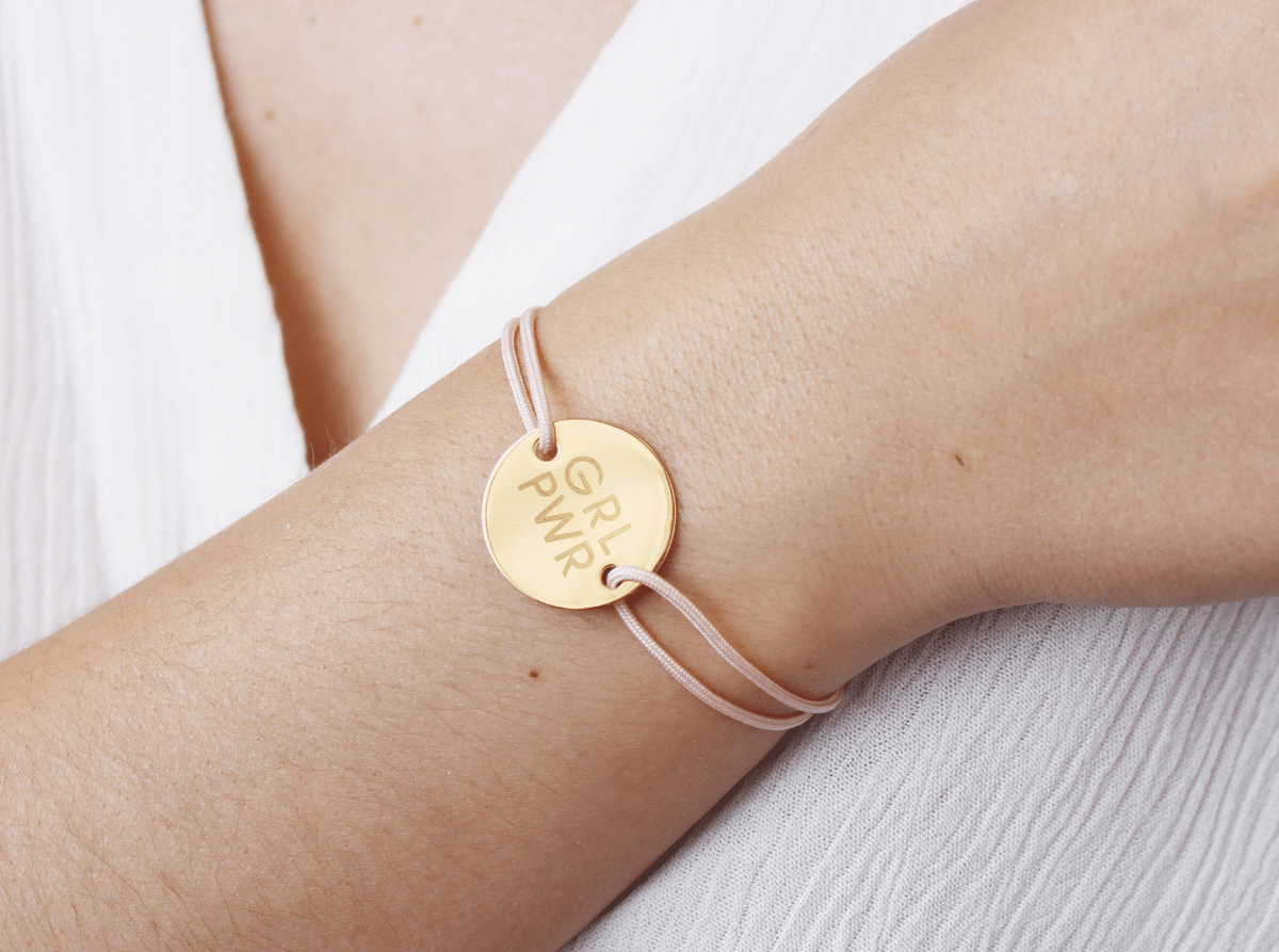 Comment faire un noeud coulant pour bracelet ?